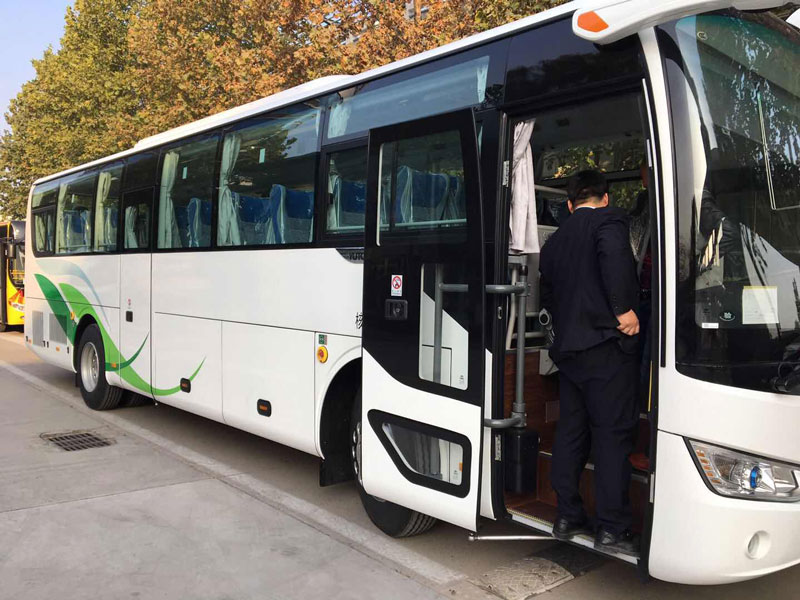 大巴車(chē)(20)